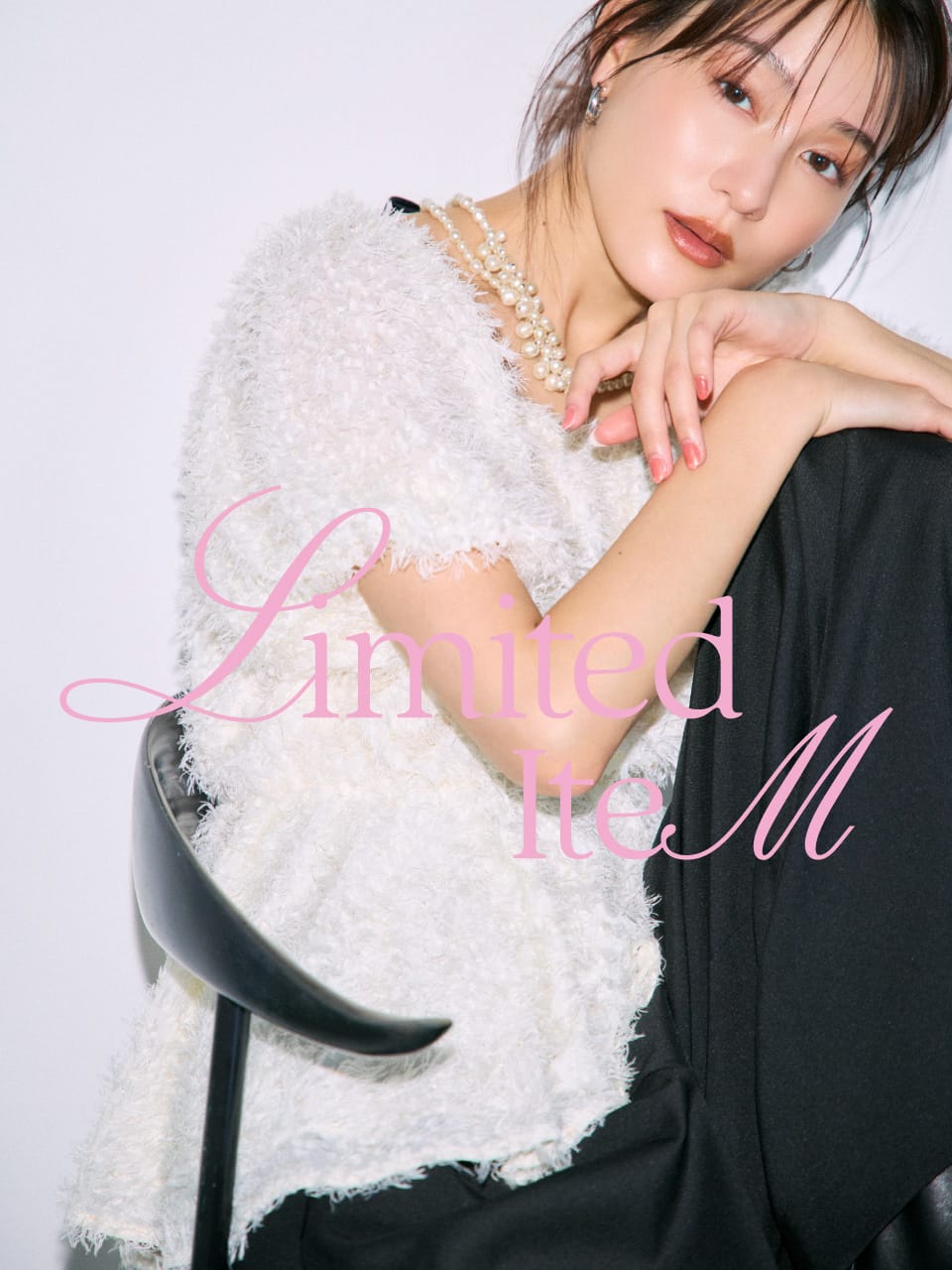【タグ付き☆オシャレ☆FRAY ID】紫　カジュアルパンツ　サイズ1 FRAY I.D (フレイアイディー)ラインタックパンツ 20春夏