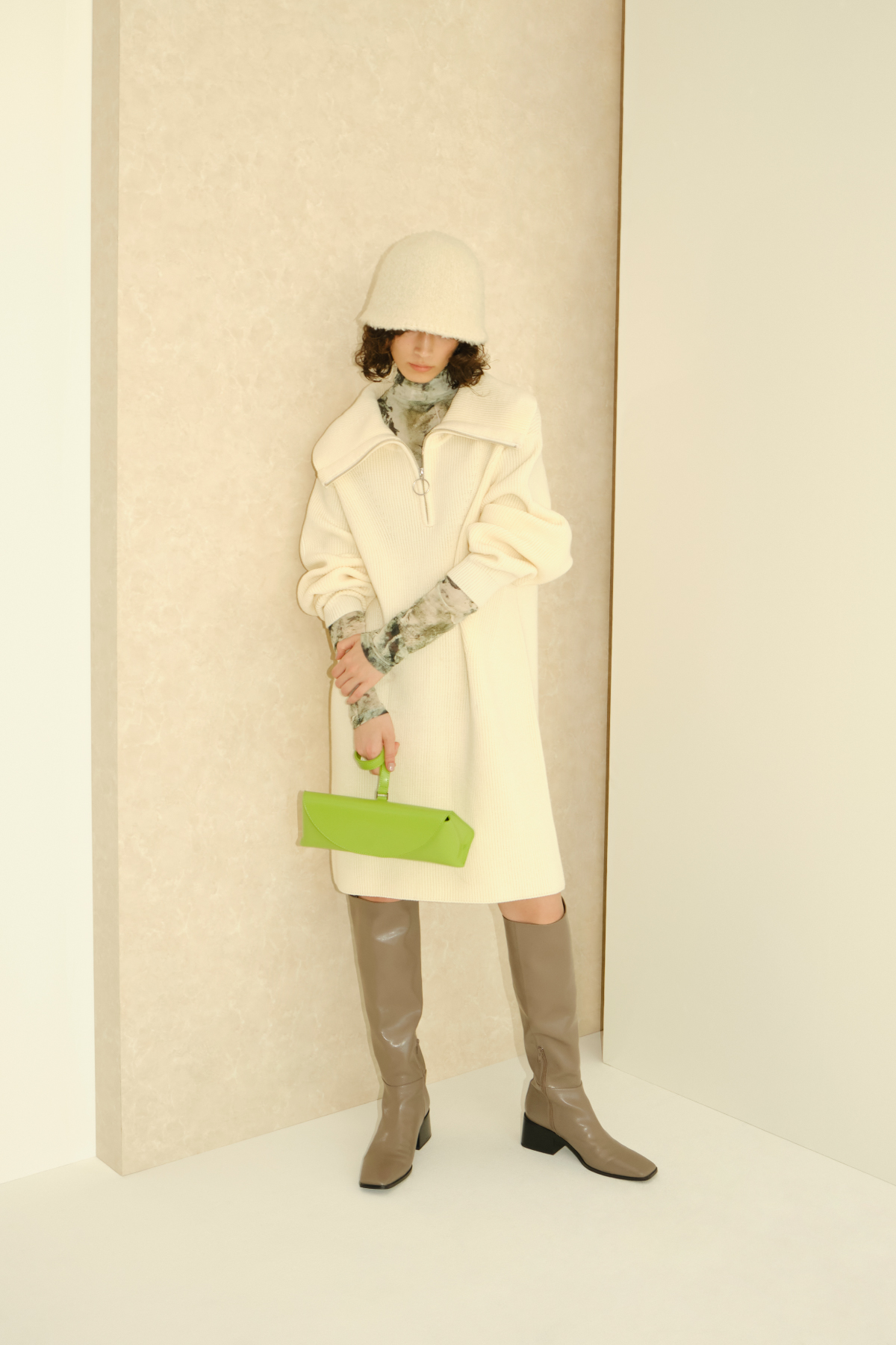 商品モデル画像