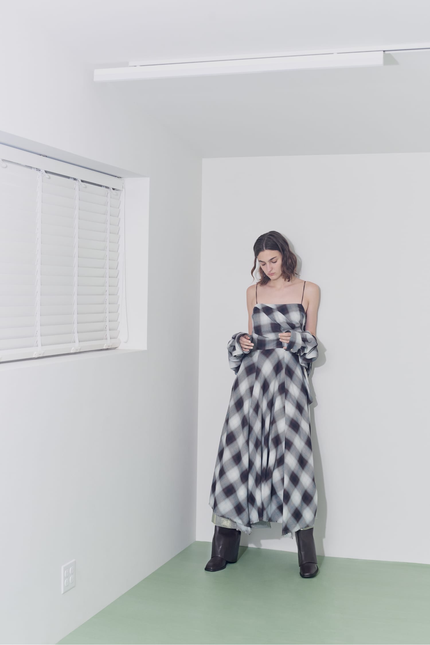 FRAY I.D 2025 AUTUMN COLLECTION イメージ02