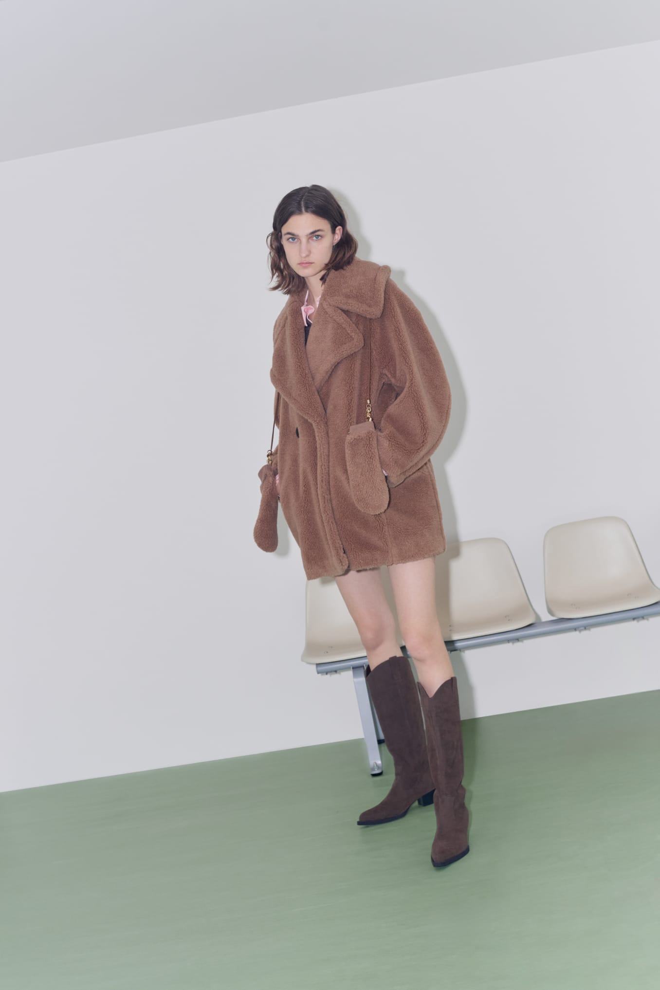 FRAY I.D 2025 AUTUMN COLLECTION イメージ06