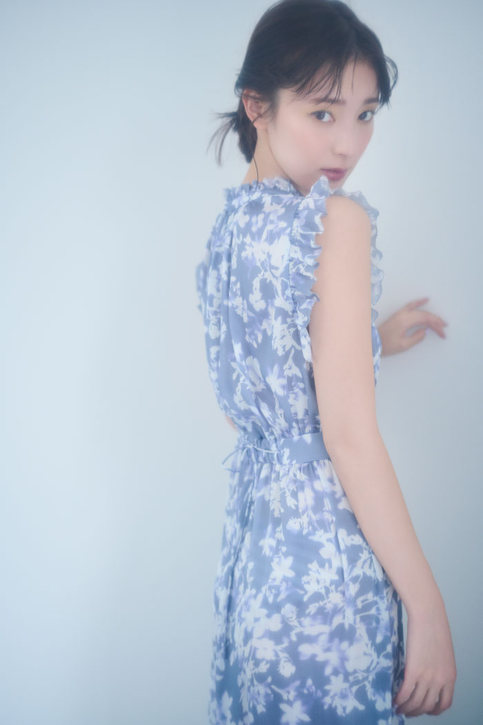 女々しいワンピース裏