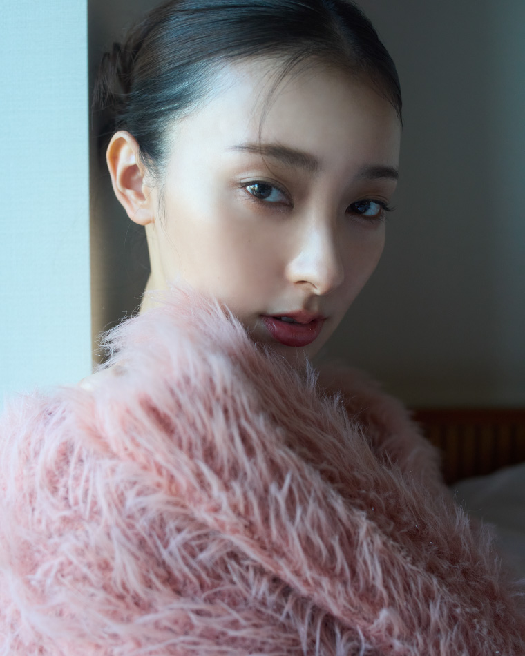 2024 FRAY I.D HOLIDAY COLLECTION VOL.3 VERY MERRY CHRISTMAS!