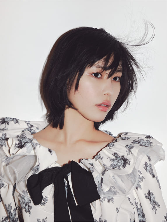 So Feminine SARA MINAMI FRAY I.D JOURNAL VOL.05 EARLY SPRING
