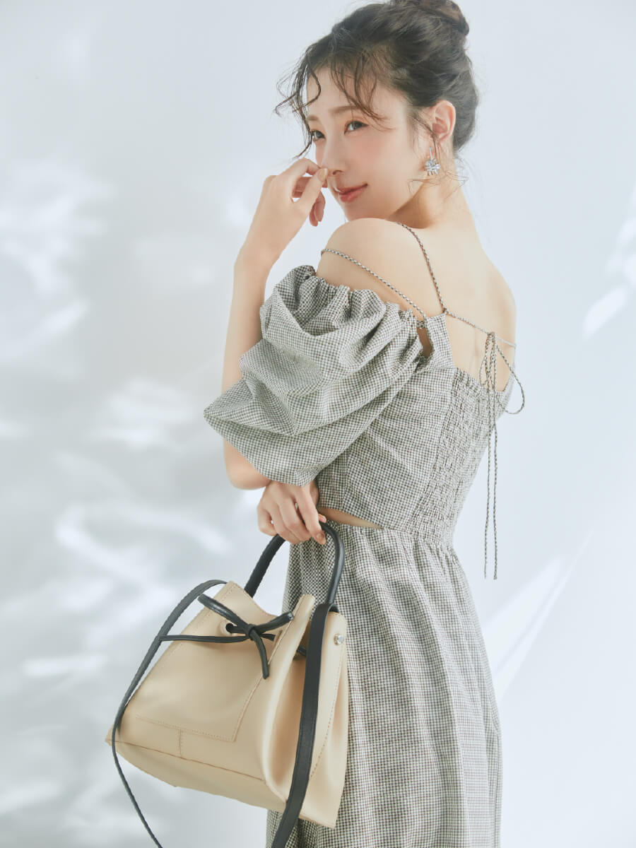 Puffed Sleeve Dress