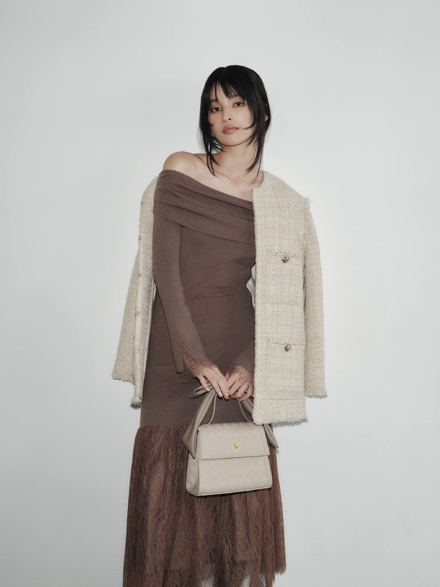 Knit dress / Bag / Jacket / Shoes 着用イメージ