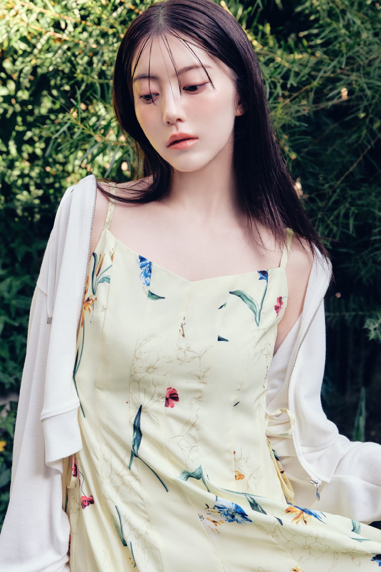 Tops Dressを着用したモデル