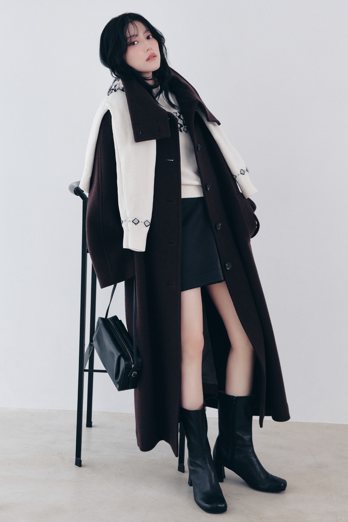 LONG BALMACAAN COAT 着用カット