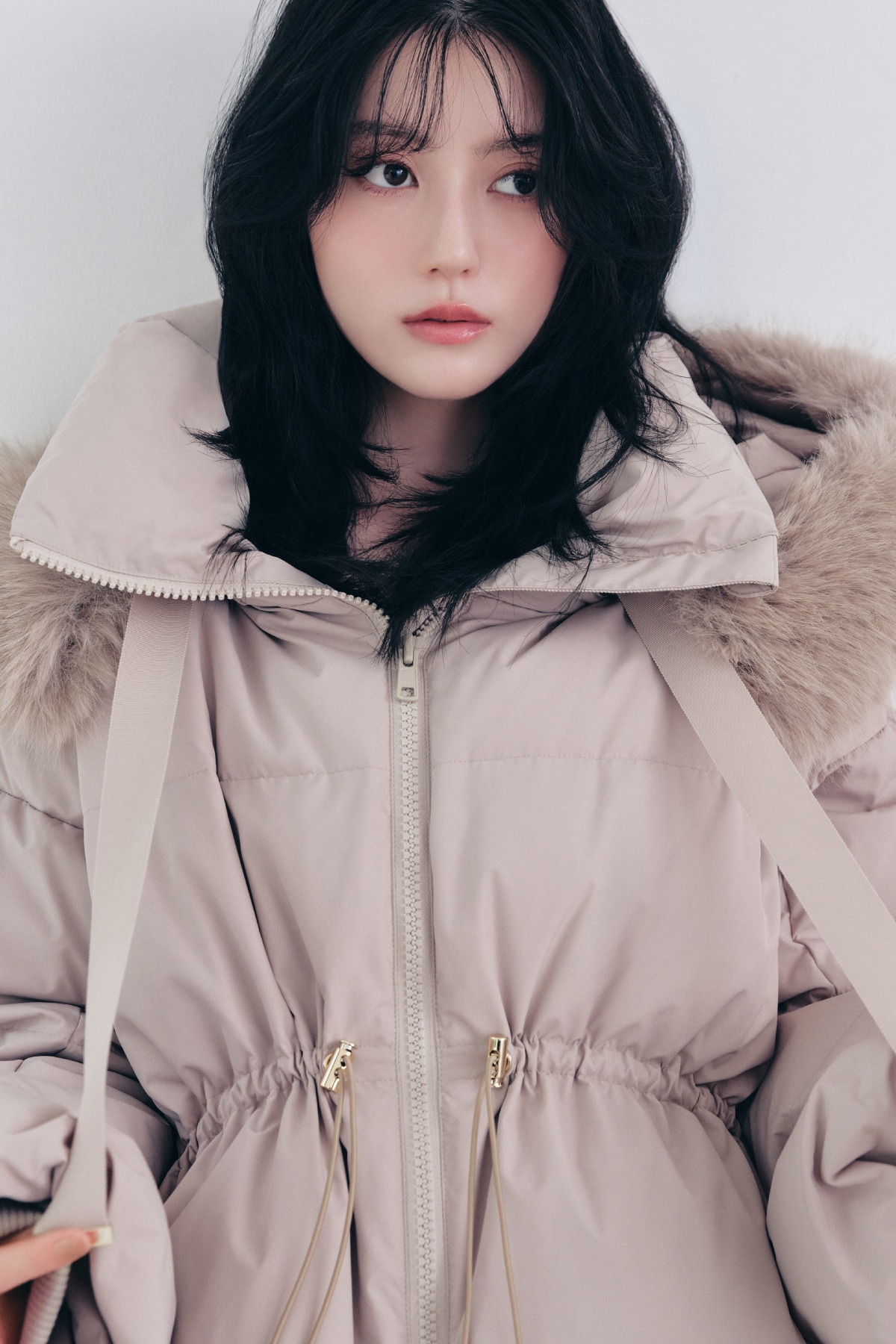 2-WAY SHORT DOWN COAT 着用カット