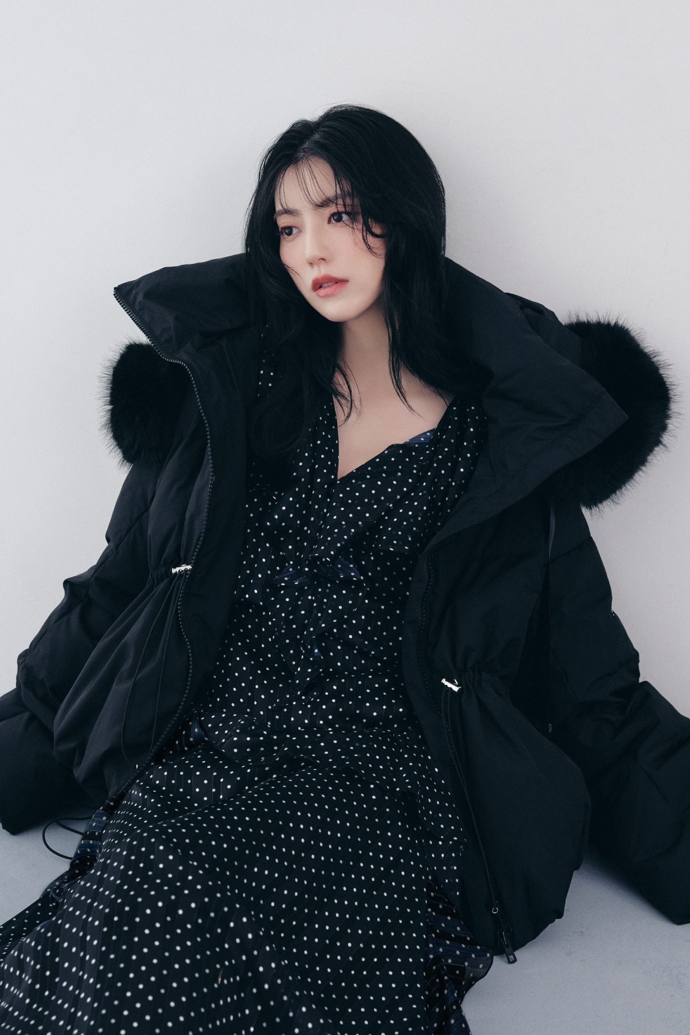 2-WAY SHORT DOWN COAT 着用カット