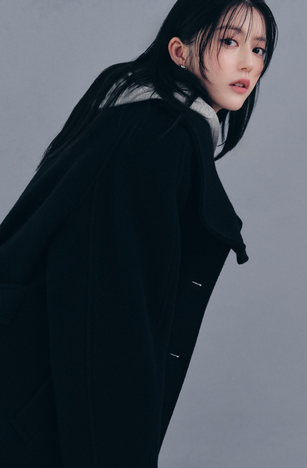 LONG BALMACAAN COAT 着用カット