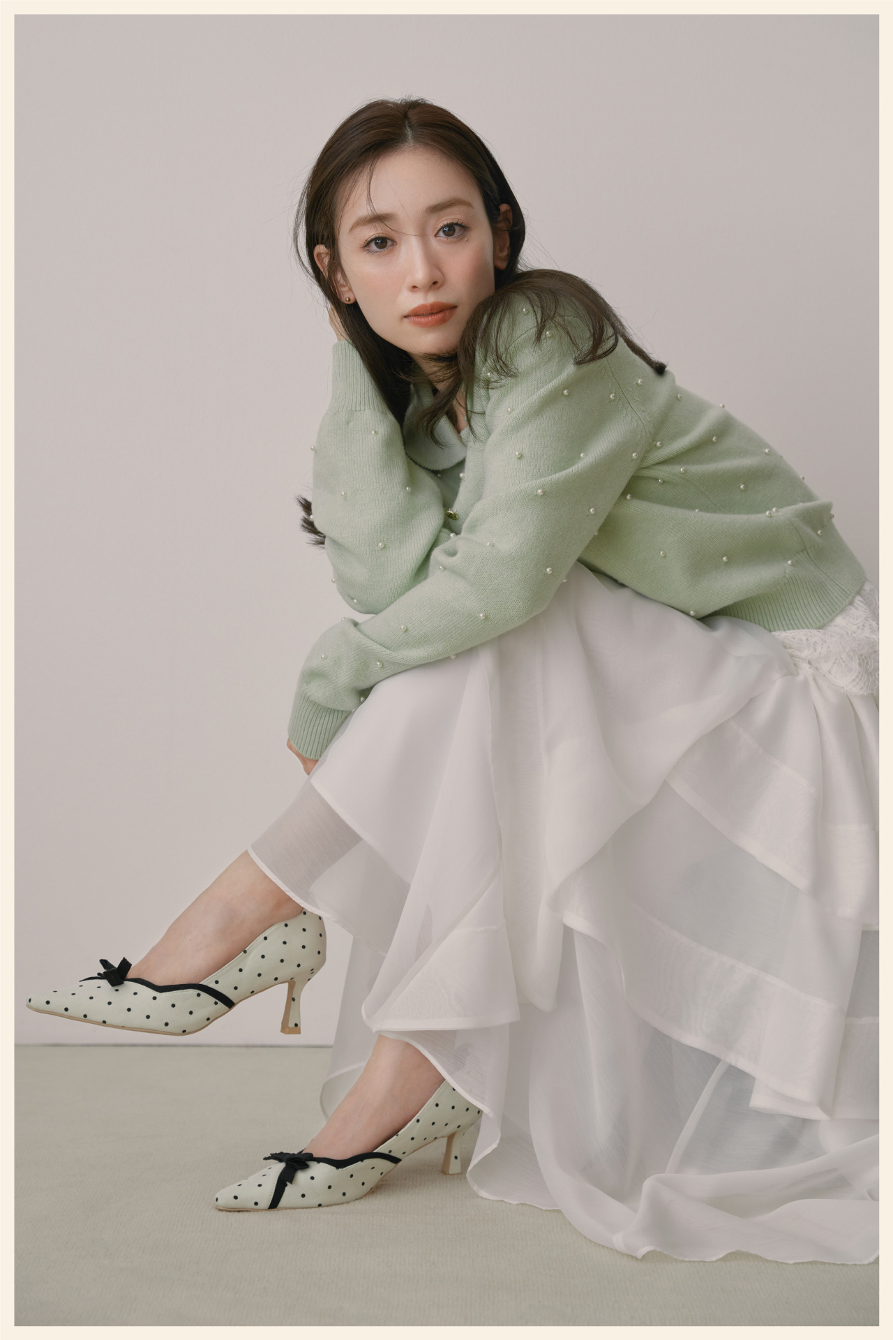 Knit tops と Skirt の着用カット 4枚目