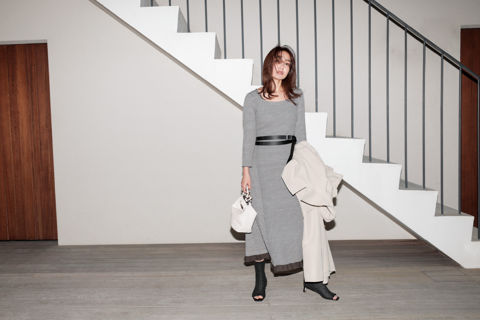 OFFICIAL ONLINE STORE LIMITED シーンレスに頼れるニットドレス