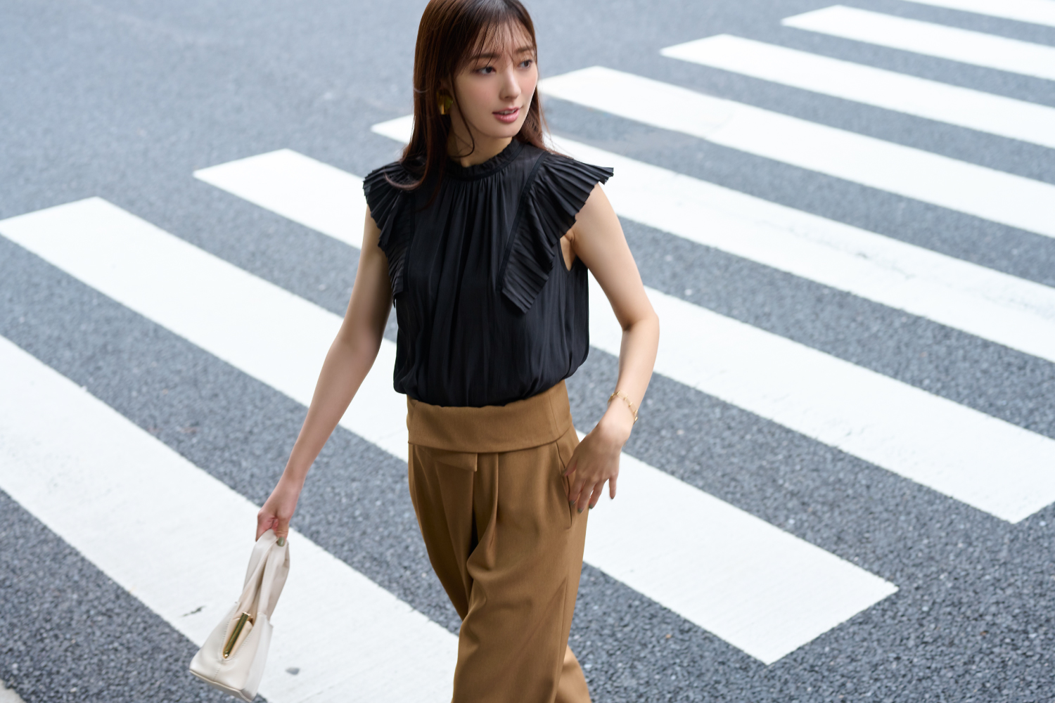 セクション01のモデル画像0