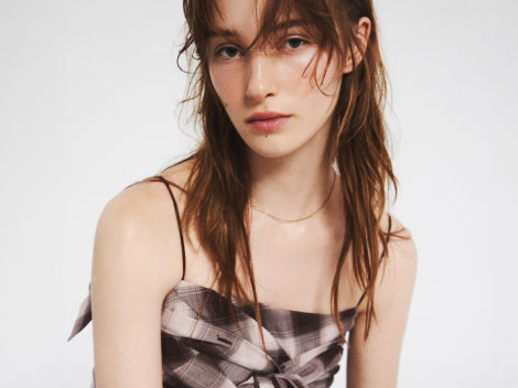 Checks Collection Chaleur d’Automne Styled in Autumn, Draped in Checks