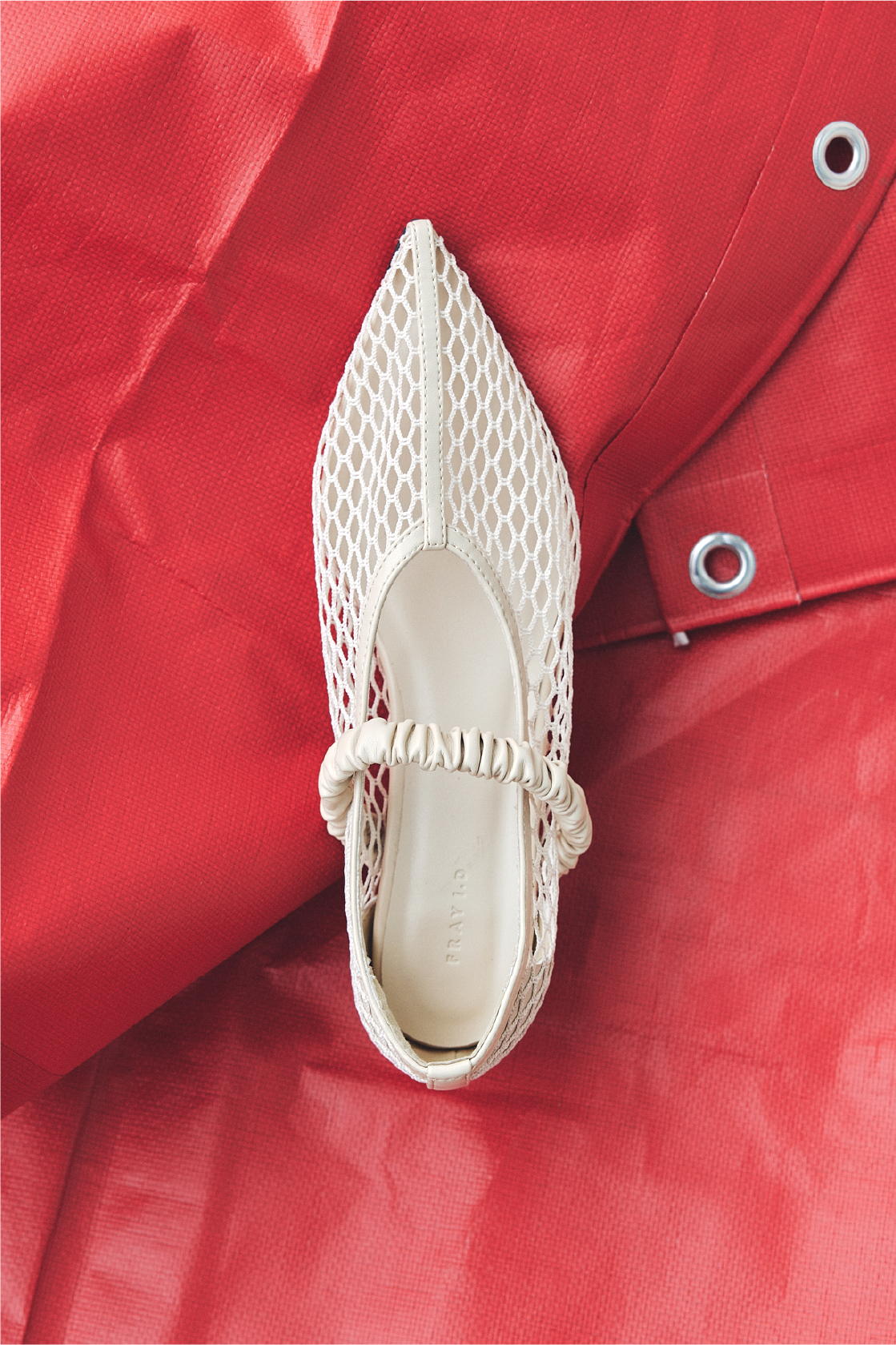 ポインテッドトゥメッシュサンダルの商品画像